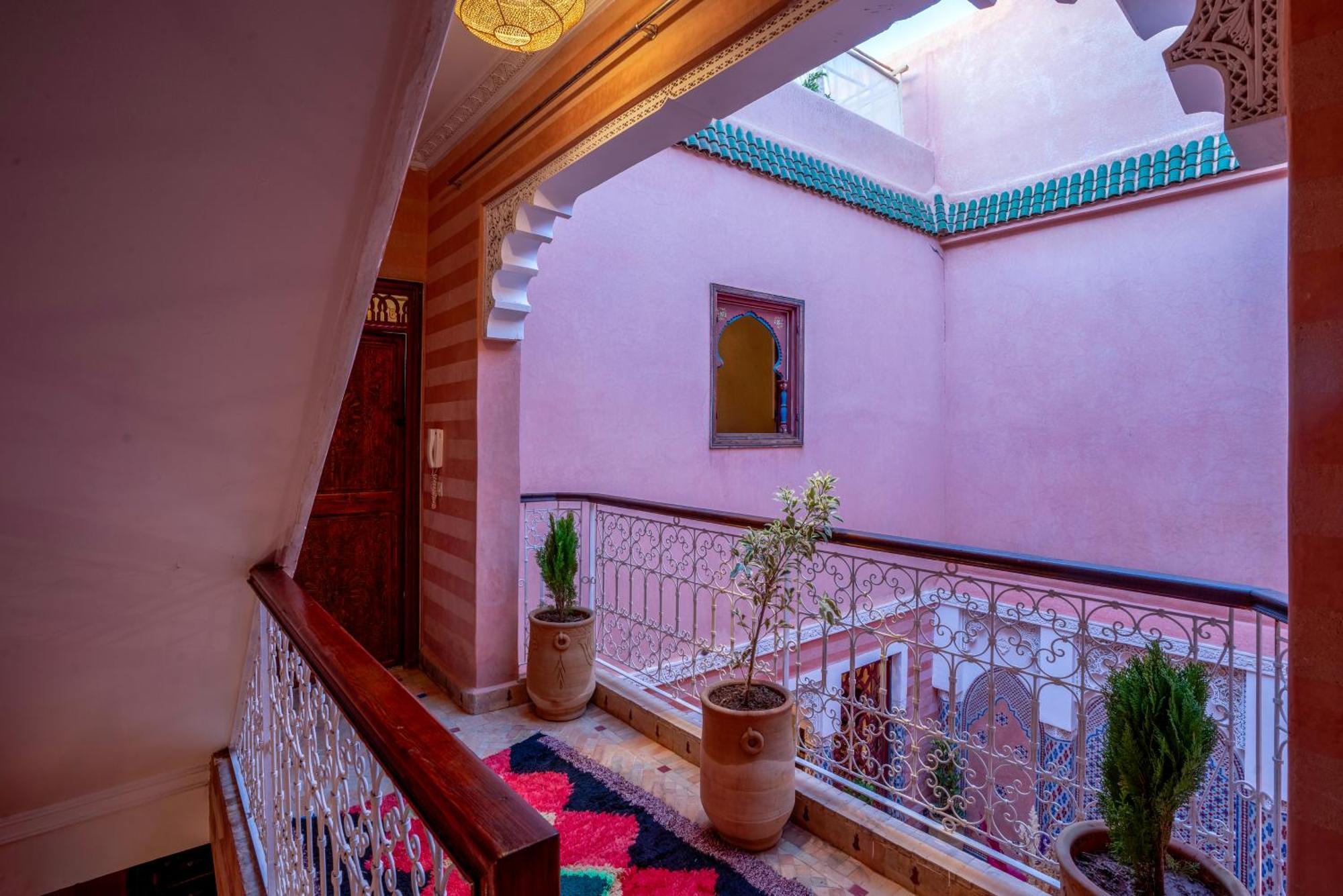 Riad Le Graff Pink Маракеш Екстериор снимка