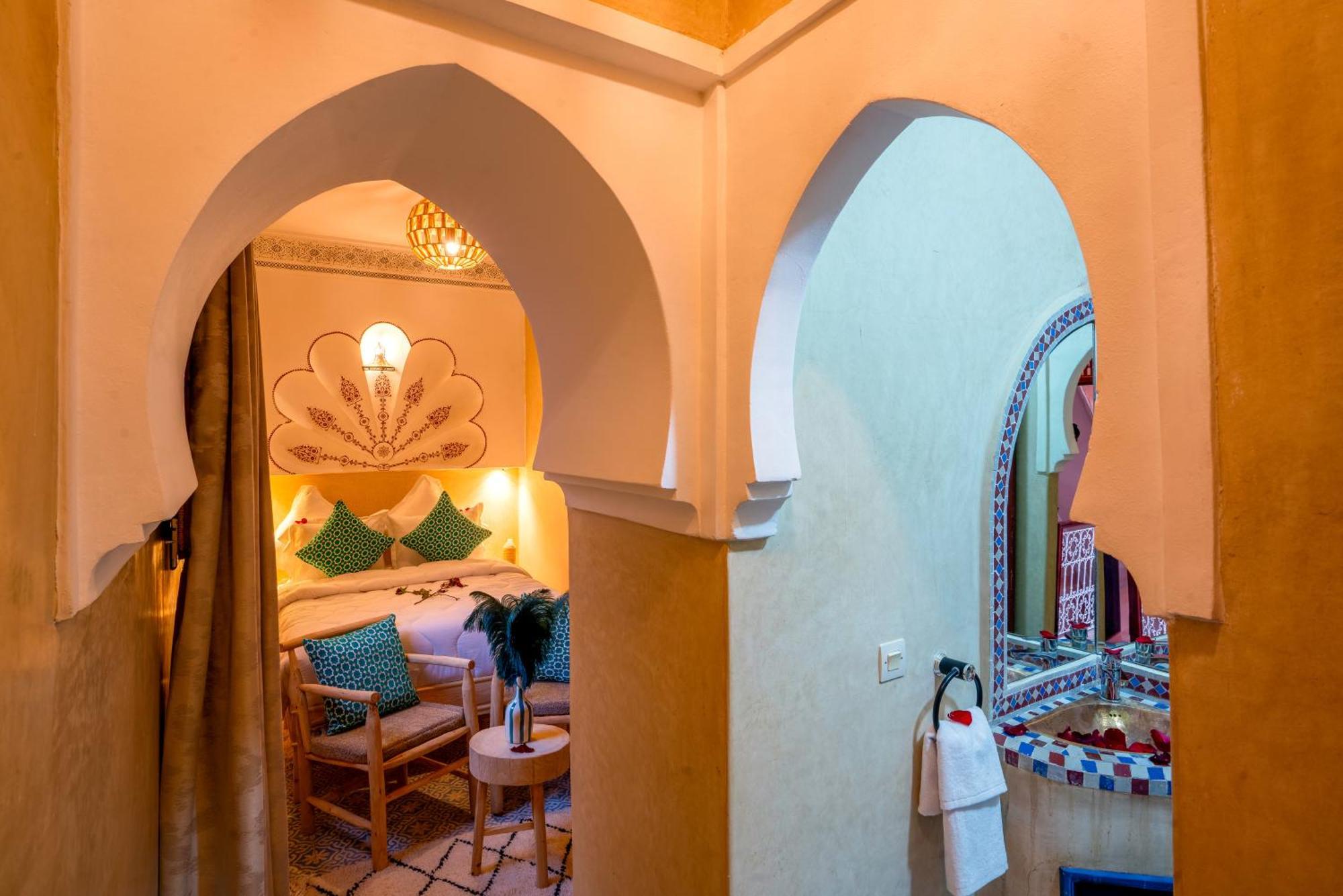 Riad Le Graff Pink Маракеш Екстериор снимка