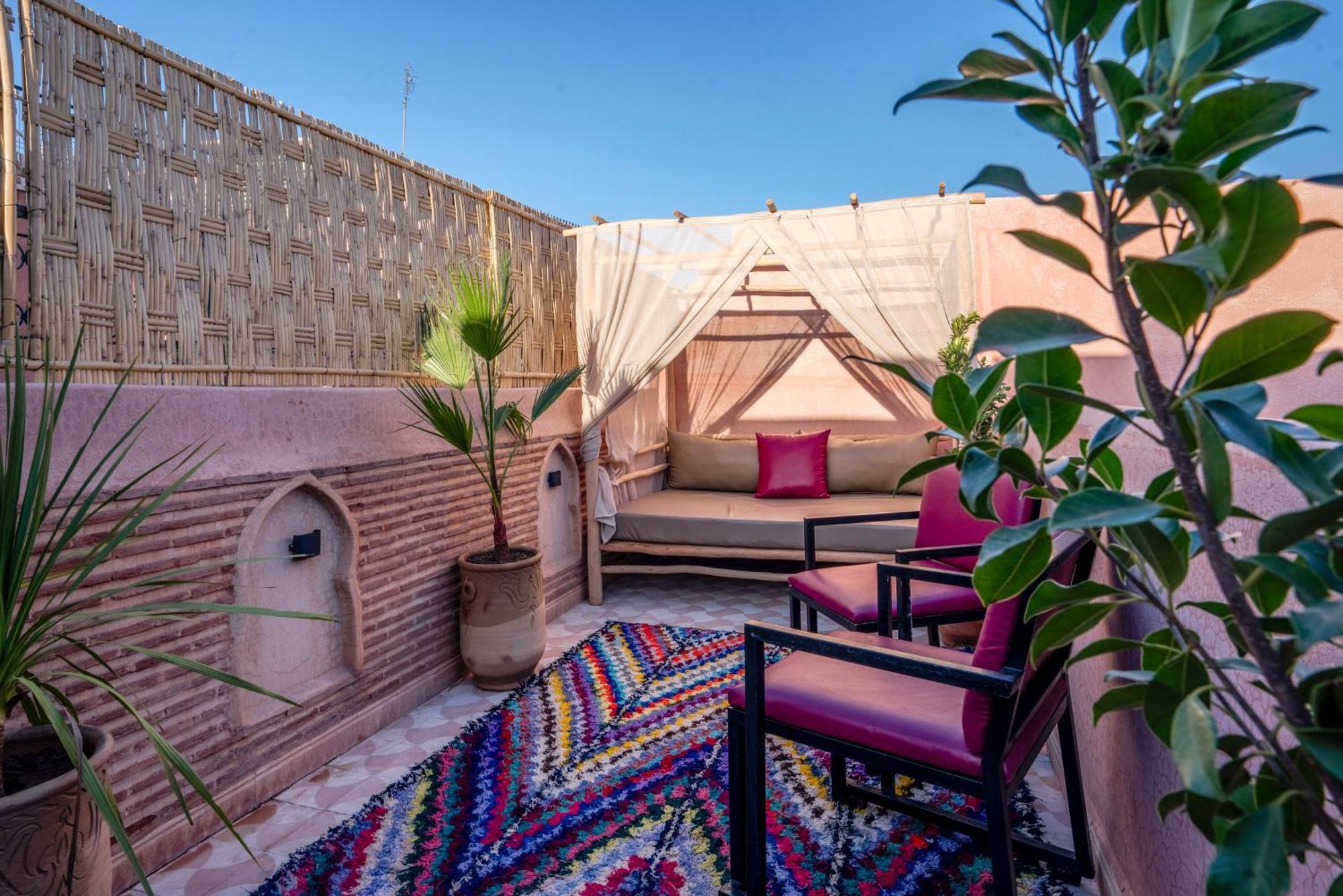 Riad Le Graff Pink Маракеш Екстериор снимка