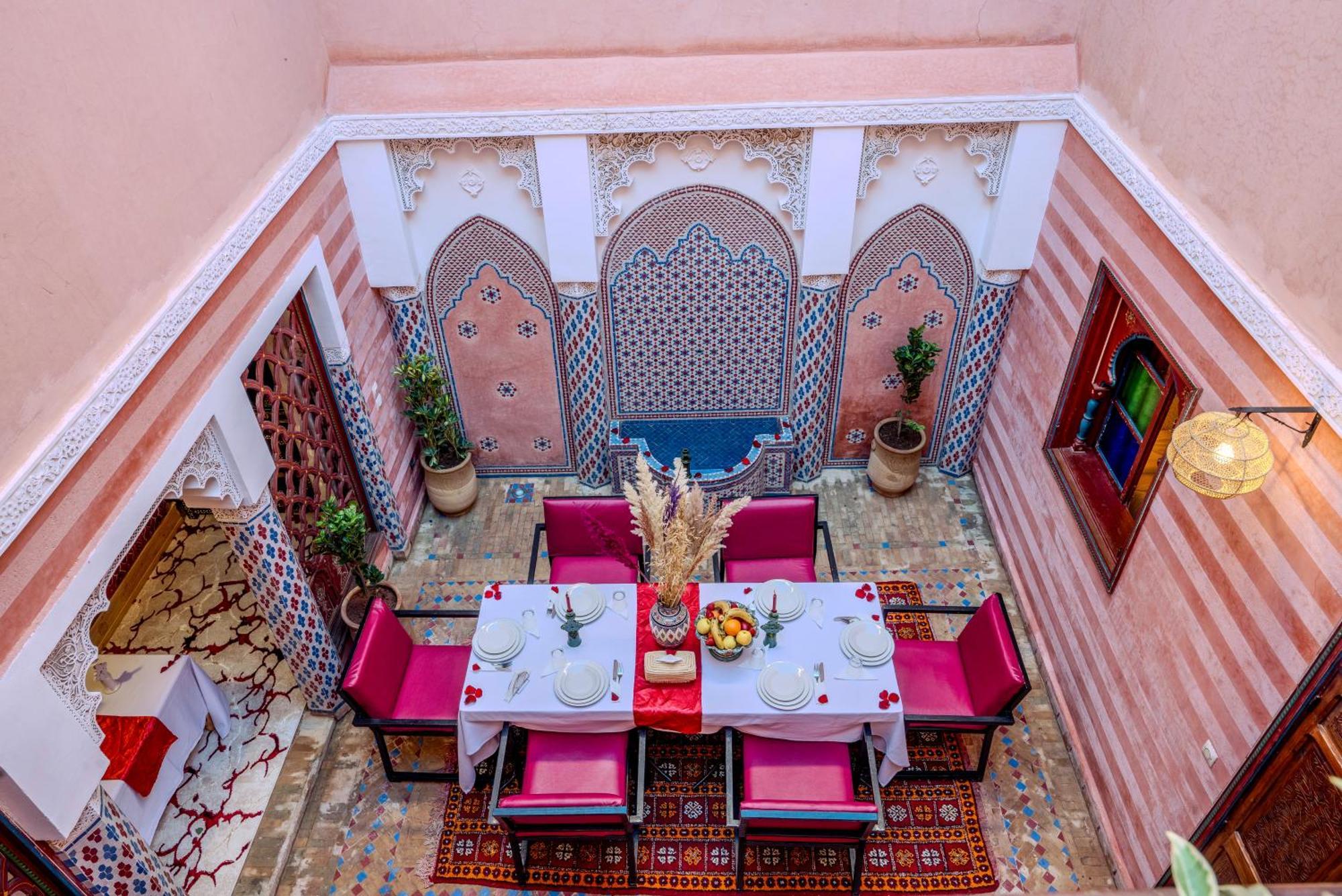Riad Le Graff Pink Маракеш Екстериор снимка
