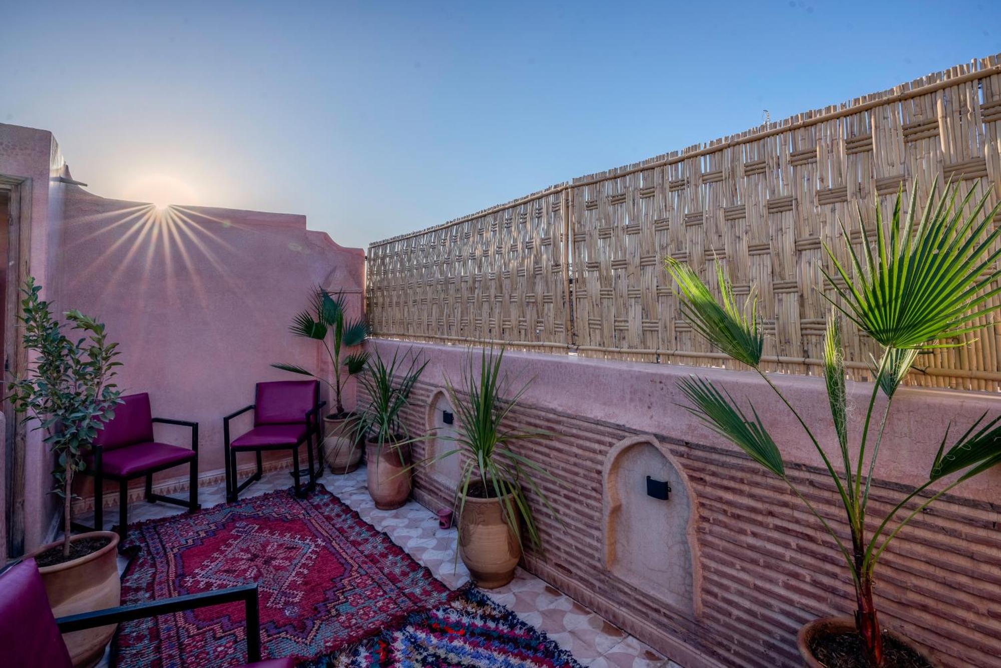 Riad Le Graff Pink Маракеш Екстериор снимка
